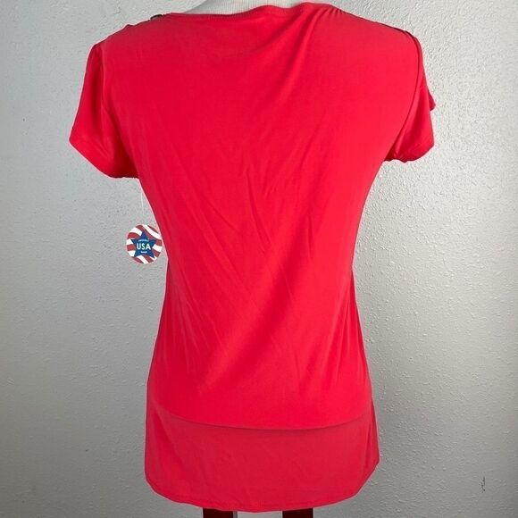 NWT Passports Red V-Neck Tunic Top Size M - Picture 7 of 9